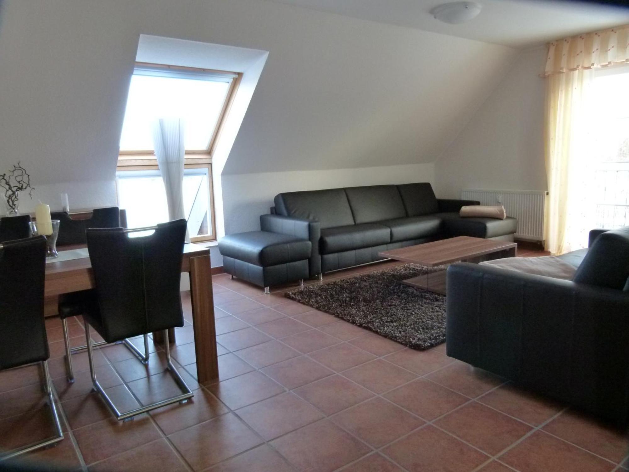 Ferienwohnung Bergblick クサンテン 部屋 写真