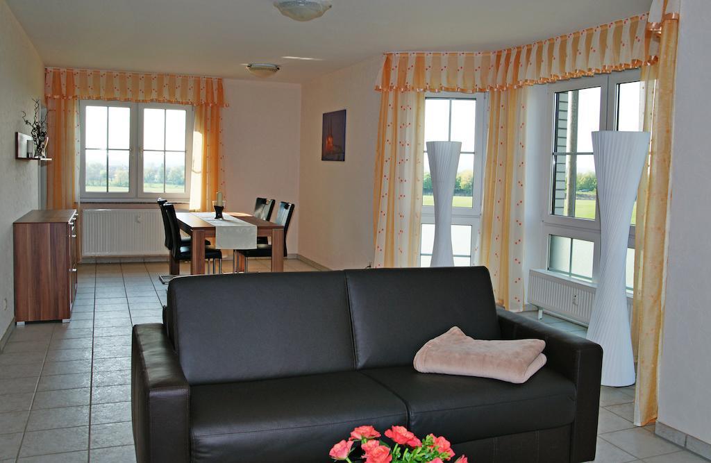 Ferienwohnung Bergblick クサンテン 部屋 写真