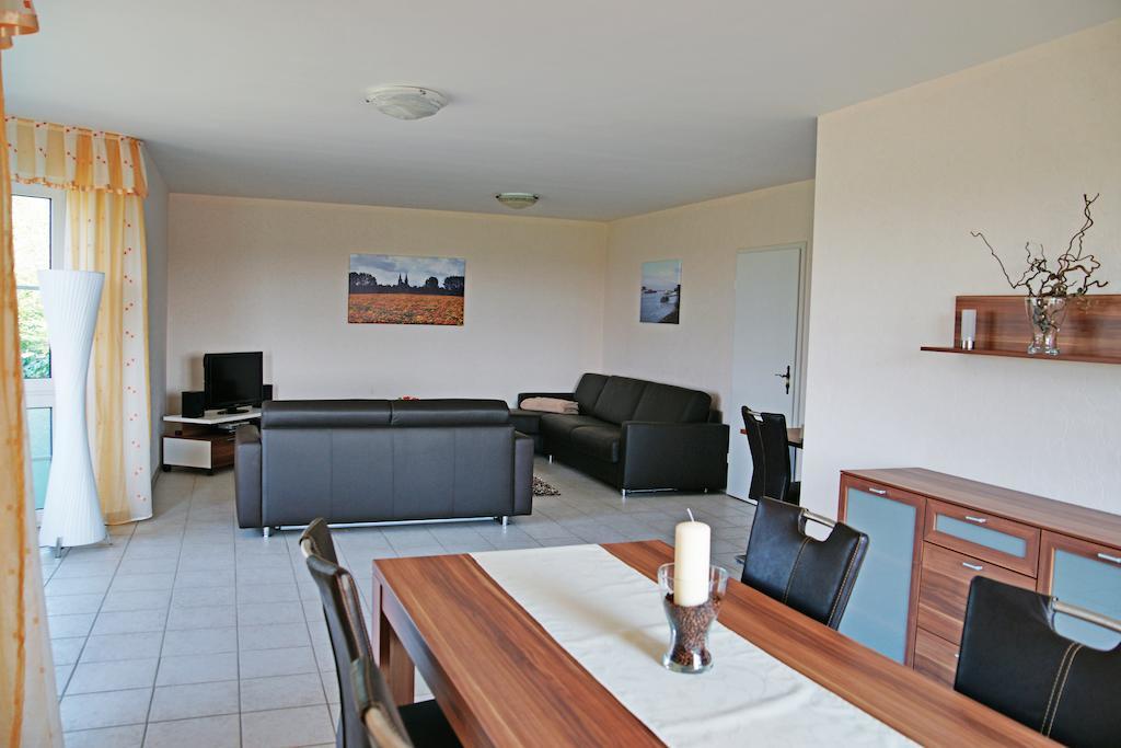 Ferienwohnung Bergblick クサンテン 部屋 写真
